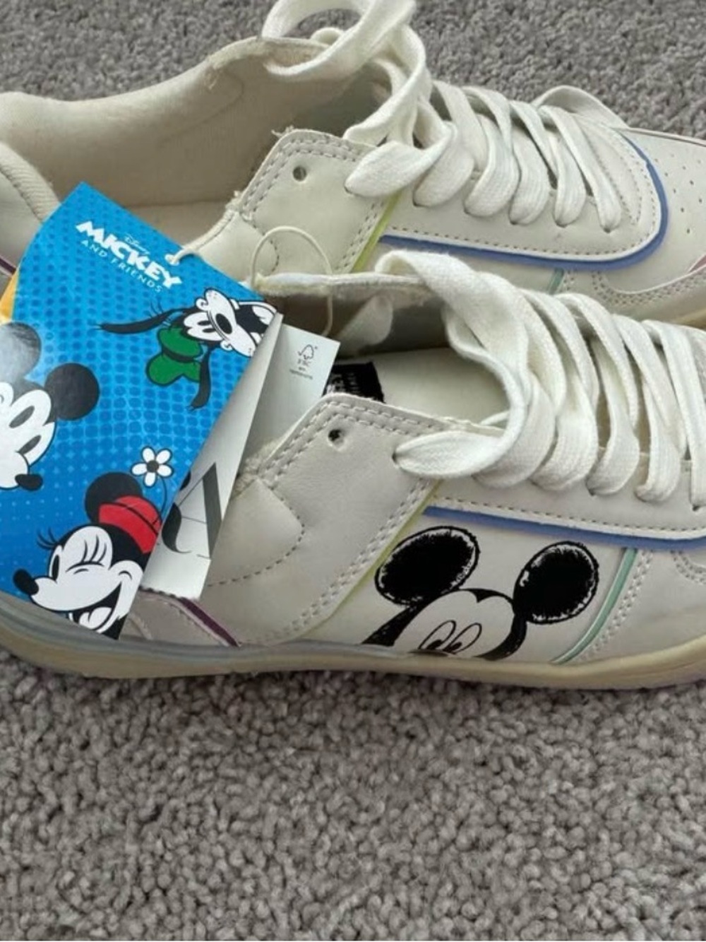 Zara White Kids Sneakers with Black Character Print and Multicolor Trim